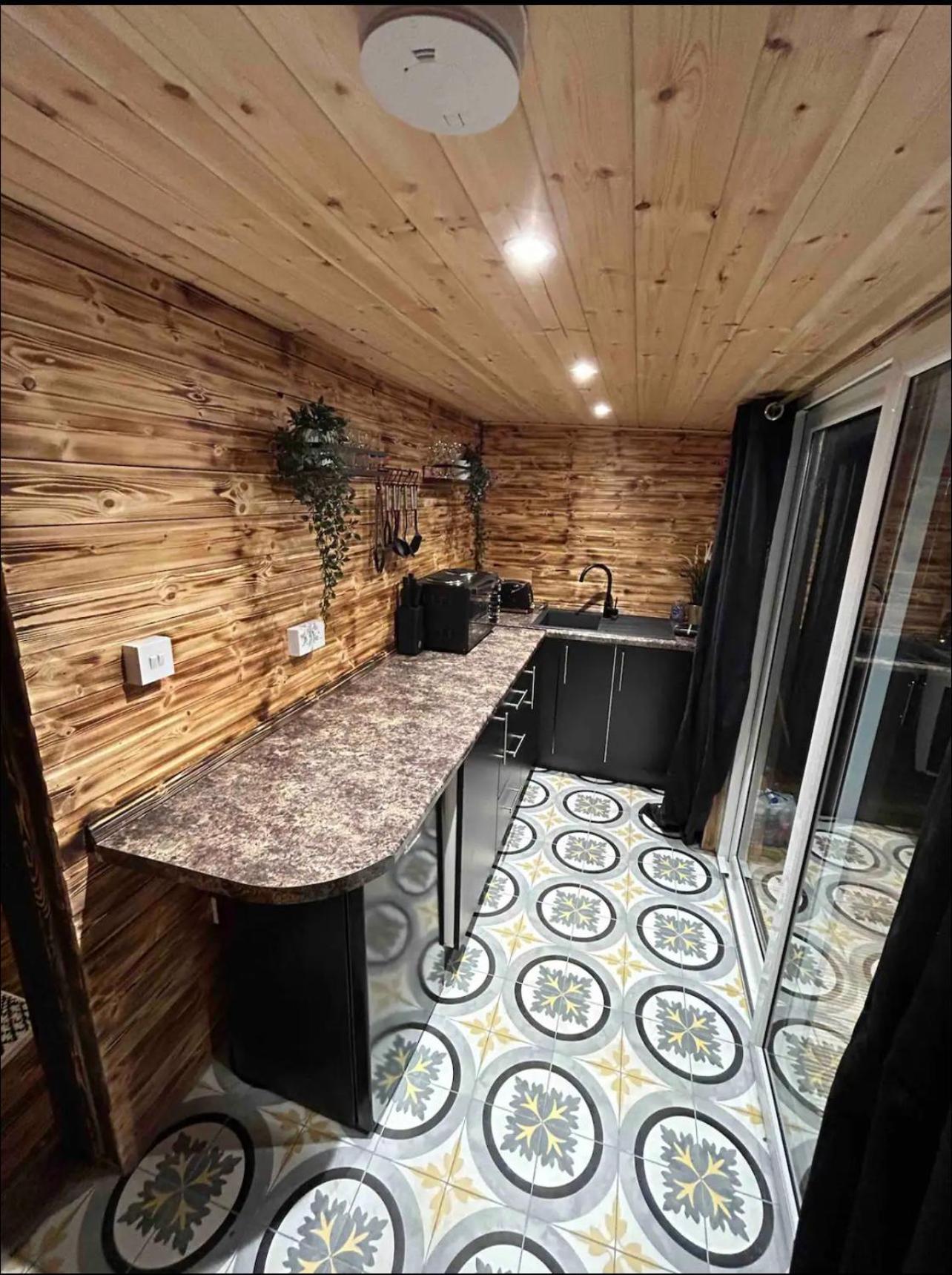 Cozy Cottage With Hot Tub! Cadnam Exteriör bild